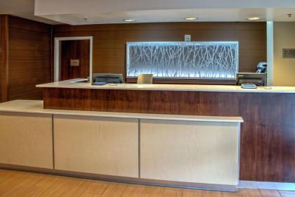 Fairfield Inn & Suites by Marriott Orlando Near Universal Orlando Resort - image 3