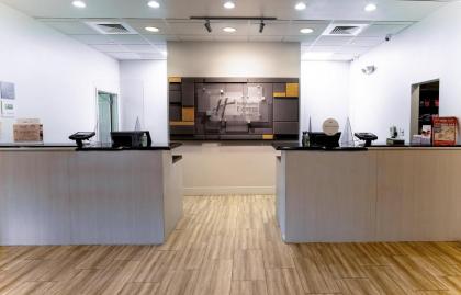 Holiday Inn Express & Suites Orlando - International Drive an IHG Hotel - image 14