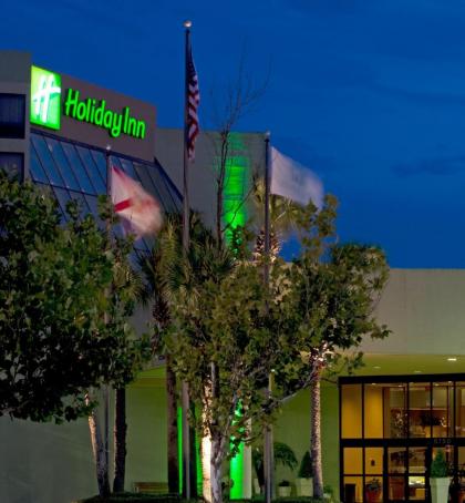 Holiday Inn Orlando International Airport - image 20