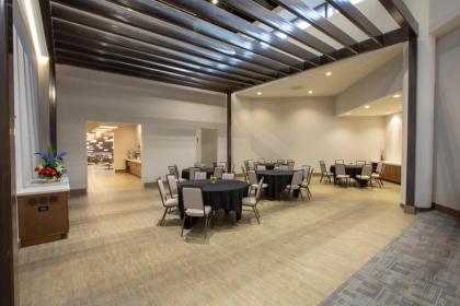 Holiday Inn Orlando International Airport - image 23