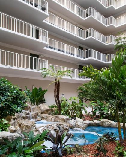 Avanti Palms Resort And Conference Center - image 19