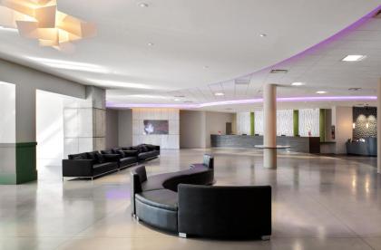 Avanti Palms Resort And Conference Center - image 3