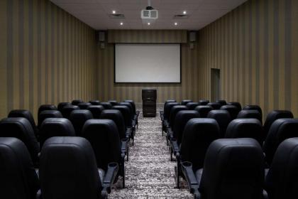 DoubleTree By Hilton Orlando East - Ucf Area - image 22