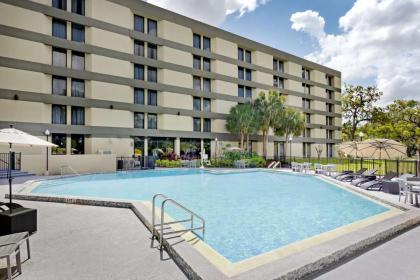 DoubleTree By Hilton Orlando East - Ucf Area - image 7