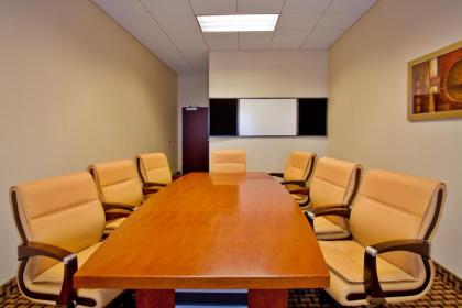 Holiday Inn Express Orlando-Ocoee East - image 16