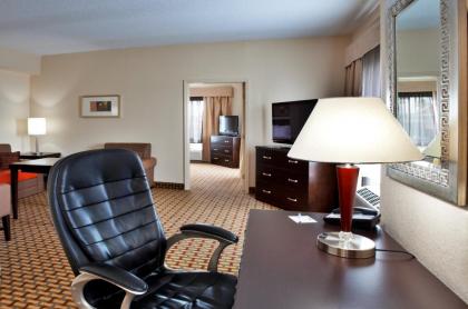 Holiday Inn Express Orlando-Ocoee East - image 5