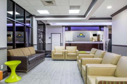 Days Inn & Suites by Wyndham Orlando Airport - image 26