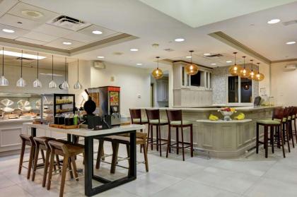Hilton Garden Inn Orlando Lake Buena Vista - image 23