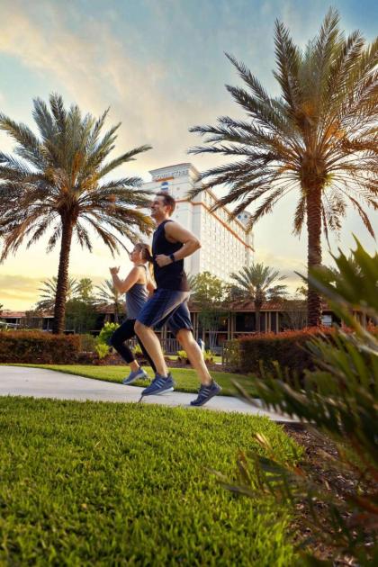 DoubleTree by Hilton Hotel Orlando at SeaWorld - image 3