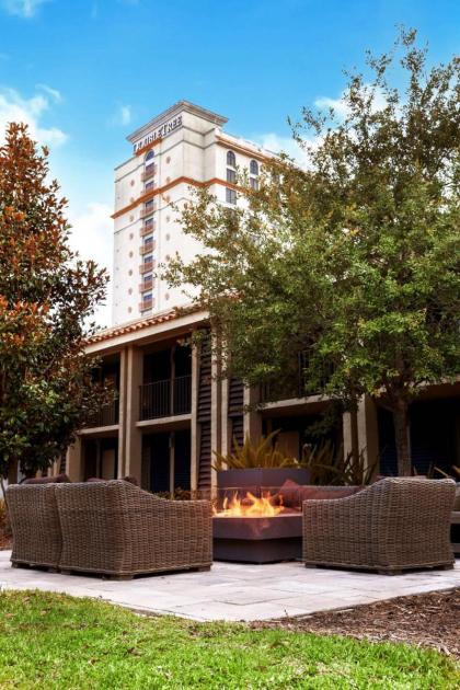 DoubleTree by Hilton Hotel Orlando at SeaWorld - image 4