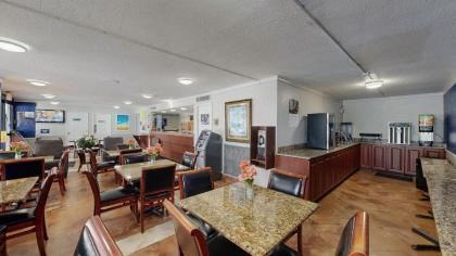 Days Inn by Wyndham Orlando Downtown - image 18