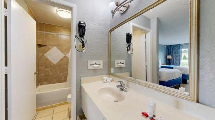 Days Inn by Wyndham Orlando Downtown - image 7