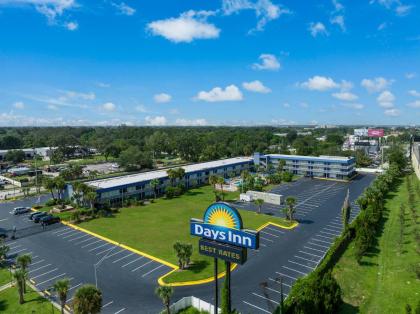 Days Inn by Wyndham Orlando Downtown - image 9