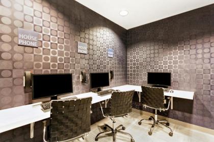 Holiday Inn Resort Orlando Suites - Waterpark - image 12