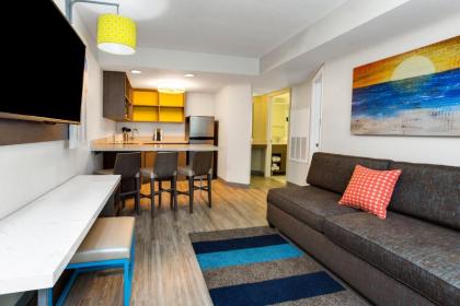 Holiday Inn Resort Orlando Suites - Waterpark - image 25