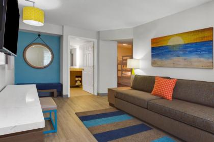 Holiday Inn Resort Orlando Suites - Waterpark - image 5