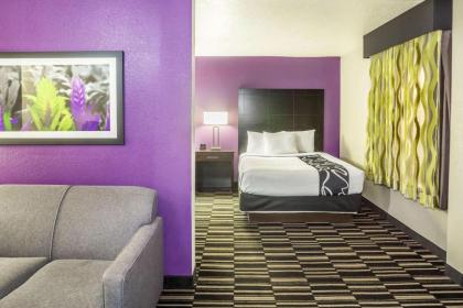 La Quinta Inn & Suites by Wyndham Orlando Universal Area - image 26