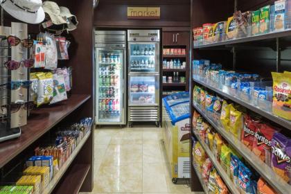 Fairfield Inn & Suites by Marriott Orlando at SeaWorld - image 25