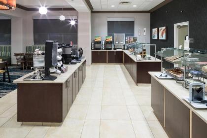 Fairfield Inn & Suites by Marriott Orlando at SeaWorld - image 30