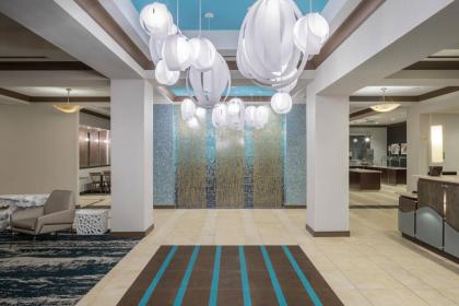 Fairfield Inn & Suites by Marriott Orlando at SeaWorld - image 6