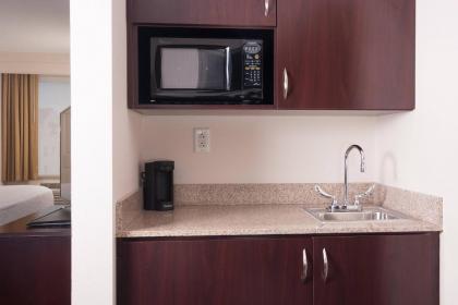SpringHill Suites by Marriott Orlando Airport - image 11
