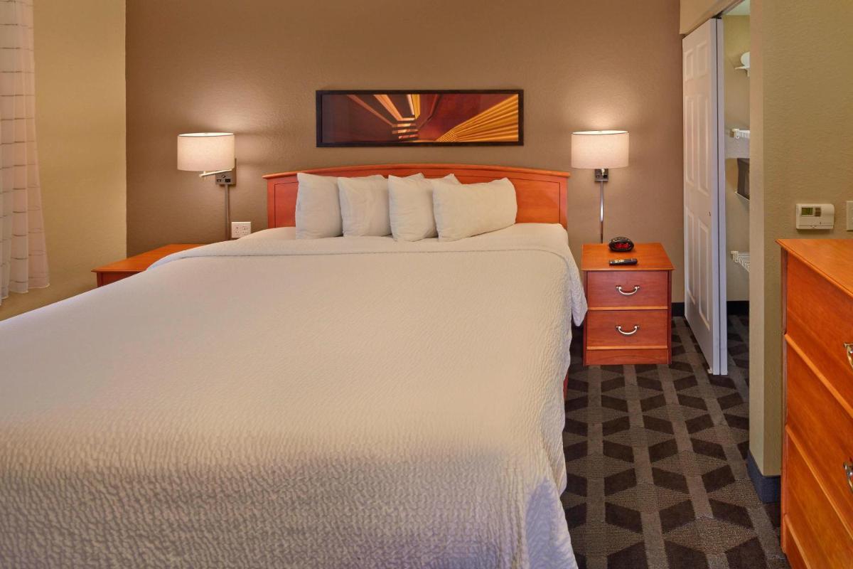 TownePlace Suites by Marriott Orlando East/UCF Area - image 7