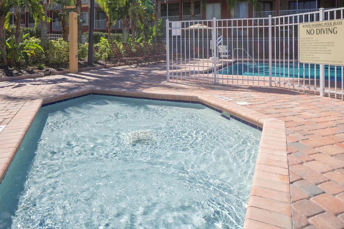 Bluegreen Vacations Orlando Sunshine Resort - image 6