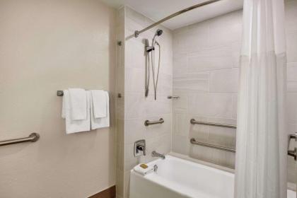 DoubleTree By Hilton Orlando Downtown - image 28