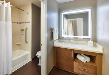Staybridge Suites Orlando South - image 28