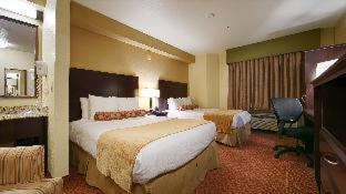 Spark by Hilton Orlando near SeaWorld - image 3