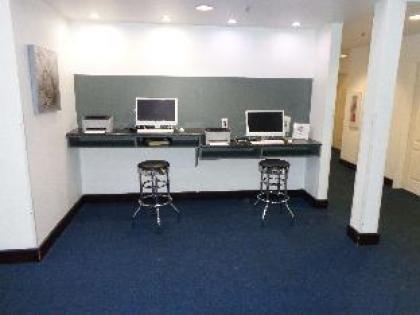 SureStay Plus by Best Western Orlando Lake Buena Vista - image 16