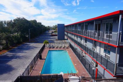 Travelodge by Wyndham Orlando / International Drive - image 4