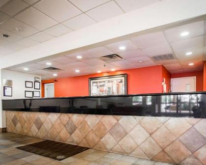 Quality Inn & Suites Winter Park Village Area - image 14