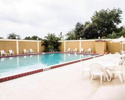 Quality Inn & Suites Winter Park Village Area - image 24