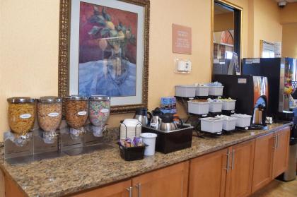 Baymont by Wyndham Orlando East - image 24