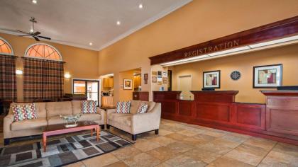Best Western Orlando East Inn & Suites - image 6