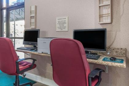 Quality Inn At International Drive - image 15