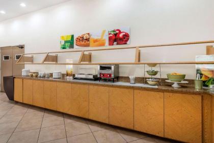 Quality Inn At International Drive - image 16