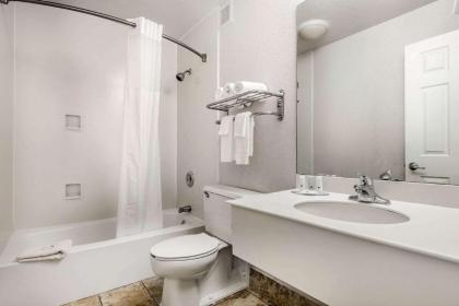 Quality Inn At International Drive - image 18