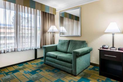 Quality Inn At International Drive - image 8