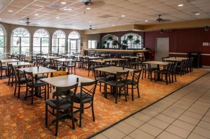 DASKK Orlando Hotel Near Universal Blvd Ascend Hotel Collection - image 10