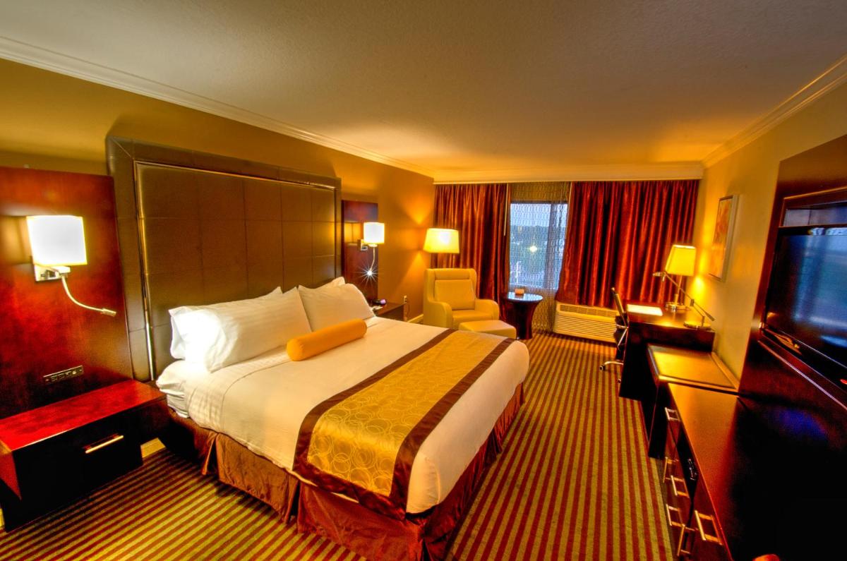 Holiday Inn Orlando East - Ucf Area - main image