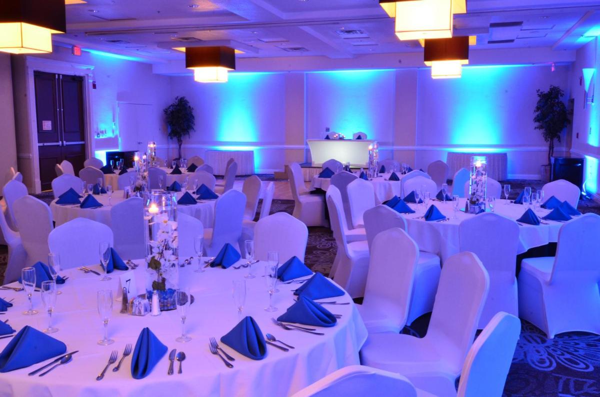 Holiday Inn Orlando East - Ucf Area - image 2
