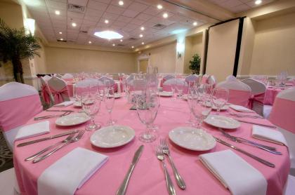 Holiday Inn Orlando East - Ucf Area - image 8