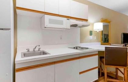 Extended Stay America Suites - Orlando - Southpark - Equity Row - image 15