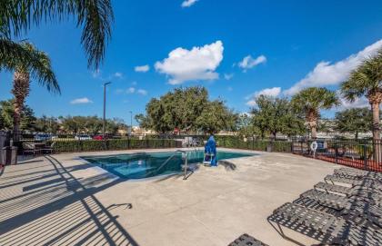 HomeTowne Studios Orlando South - image 13