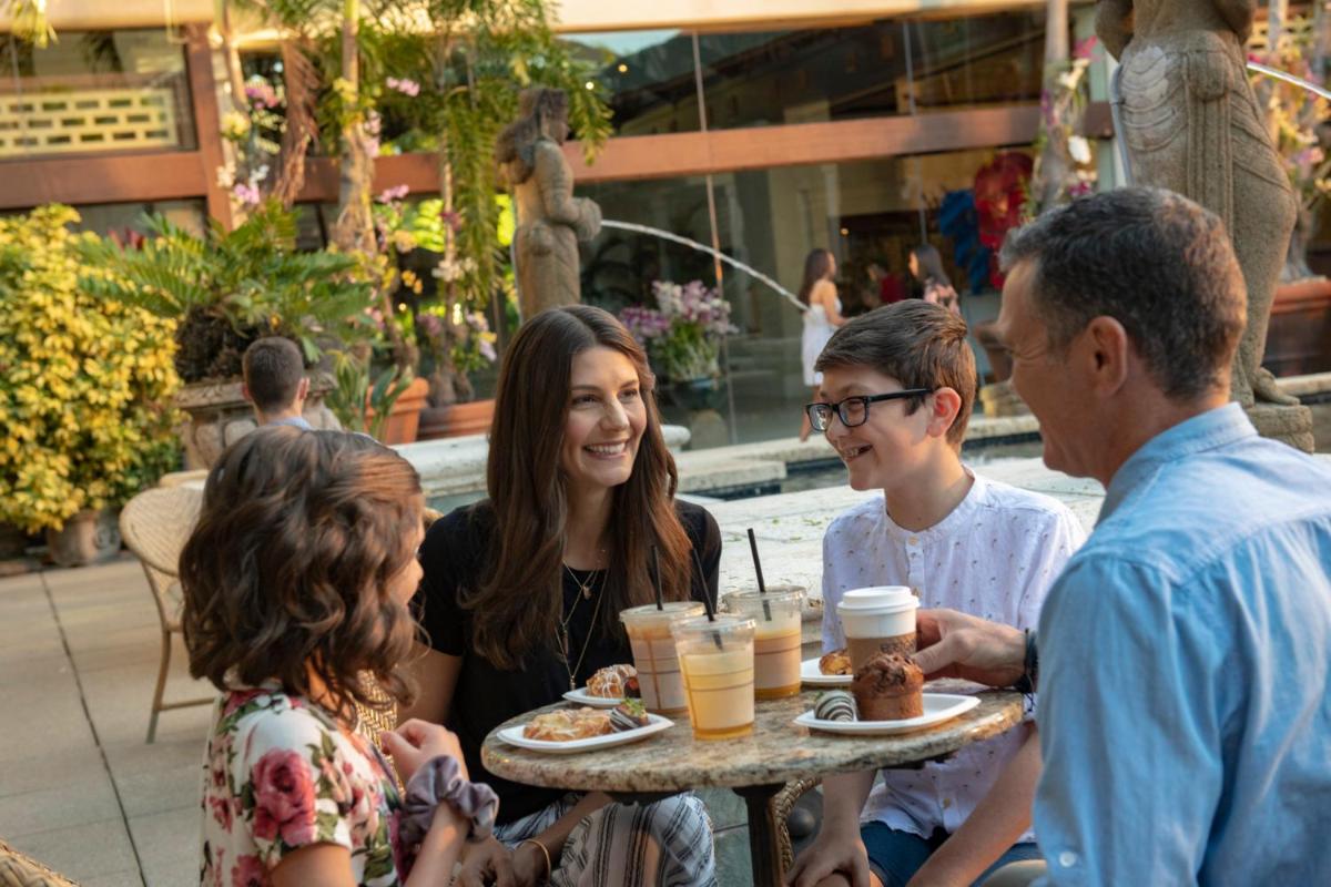 Loews Royal Pacific Resort at Universal Orlando - image 7