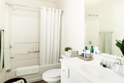 InTown Suites Extended Stay Orlando FL – Presidents Dr - image 6