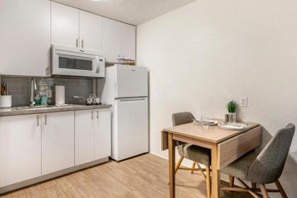 InTown Suites Extended Stay Orlando FL – Presidents Dr - image 9