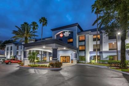 Best Western Plus Orlando East - UCF Area - image 3